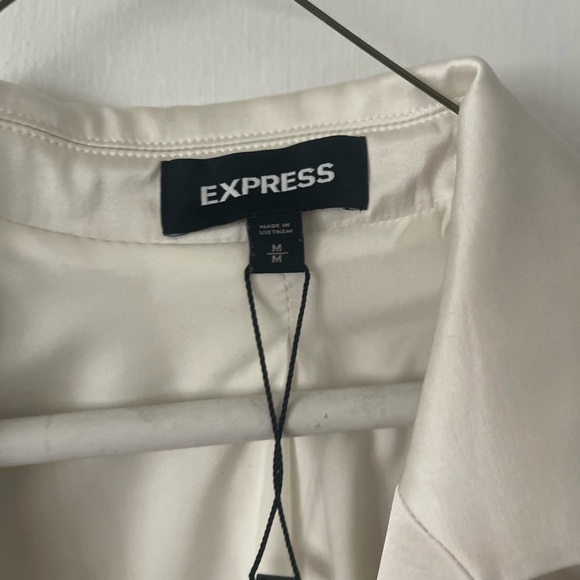 Express Women's Ivory Blazer - Picture 4 of 6